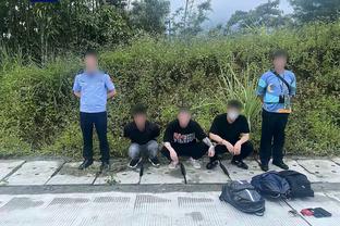 曼城全场两次射门&均由哈兰德完成，最后一次射门出现在第11分钟